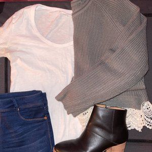 Hippie Rose Sweater